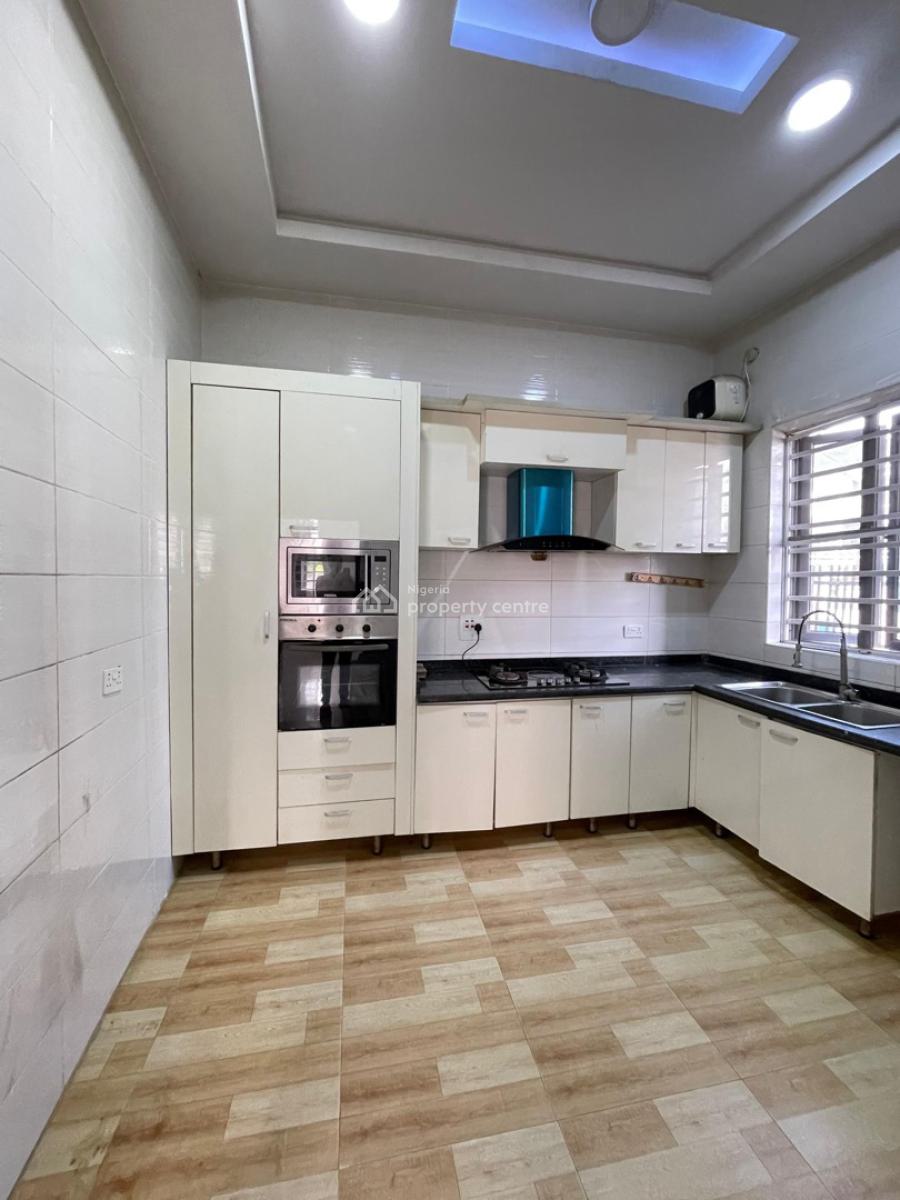 4 Bedroom Terrace Duplex, Ikota Villa, Lekki, Lagos, Terraced Duplex for Rent
