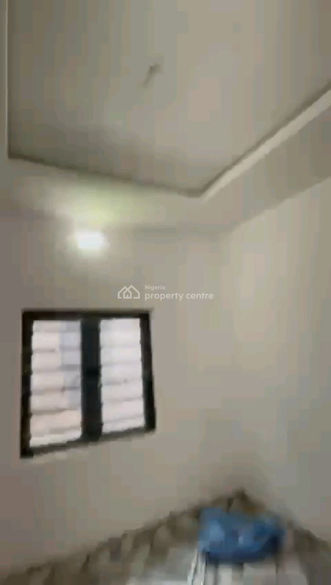 a Newly Renovated and Decent Miniflat, Groundfloor, Off Market Street, Shomolu, Lagos, Mini Flat (room and Parlour) for Rent