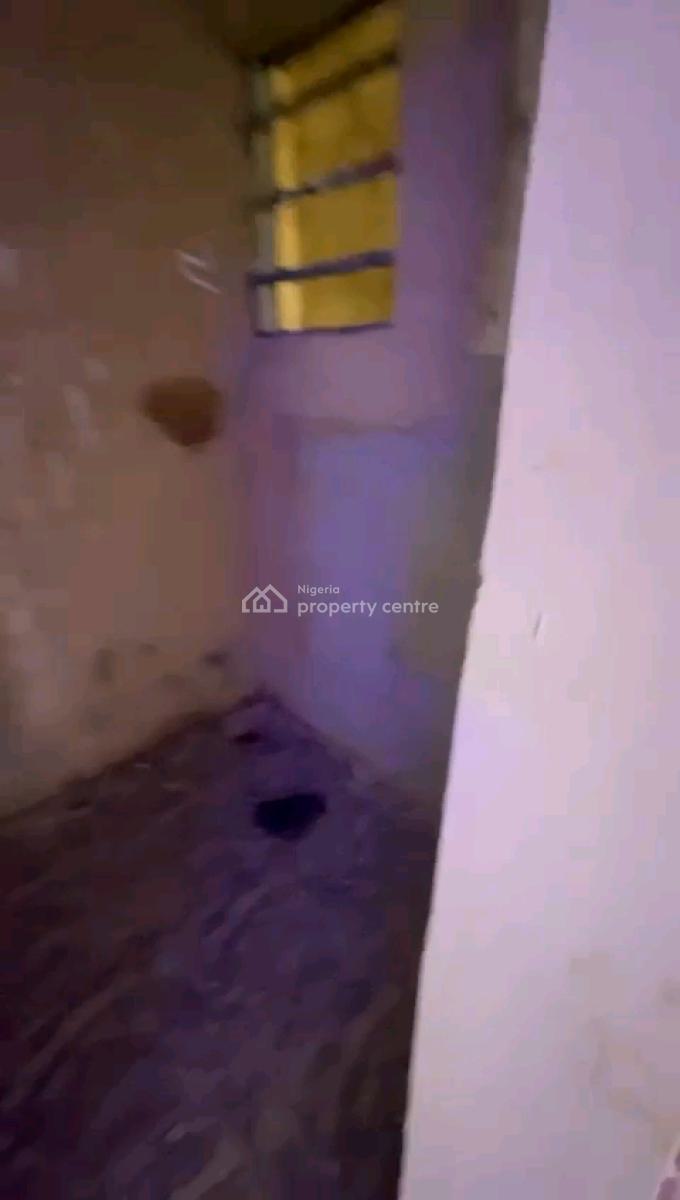 a Newly Renovated and Decent Miniflat, Groundfloor, Off Market Street, Shomolu, Lagos, Mini Flat (room and Parlour) for Rent