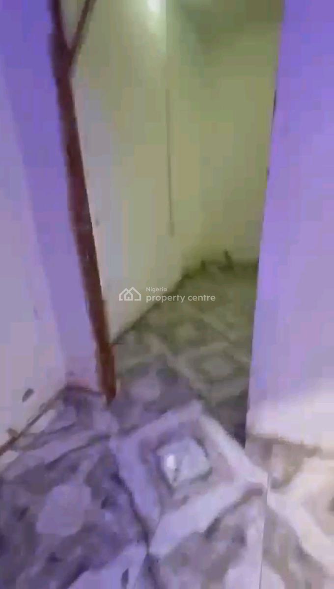 a Newly Renovated and Decent Miniflat, Groundfloor, Off Market Street, Shomolu, Lagos, Mini Flat (room and Parlour) for Rent