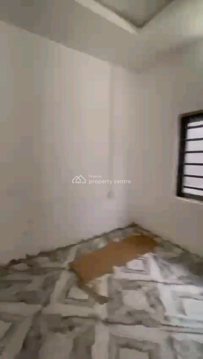 a Newly Renovated and Decent Miniflat, Groundfloor, Off Market Street, Shomolu, Lagos, Mini Flat (room and Parlour) for Rent