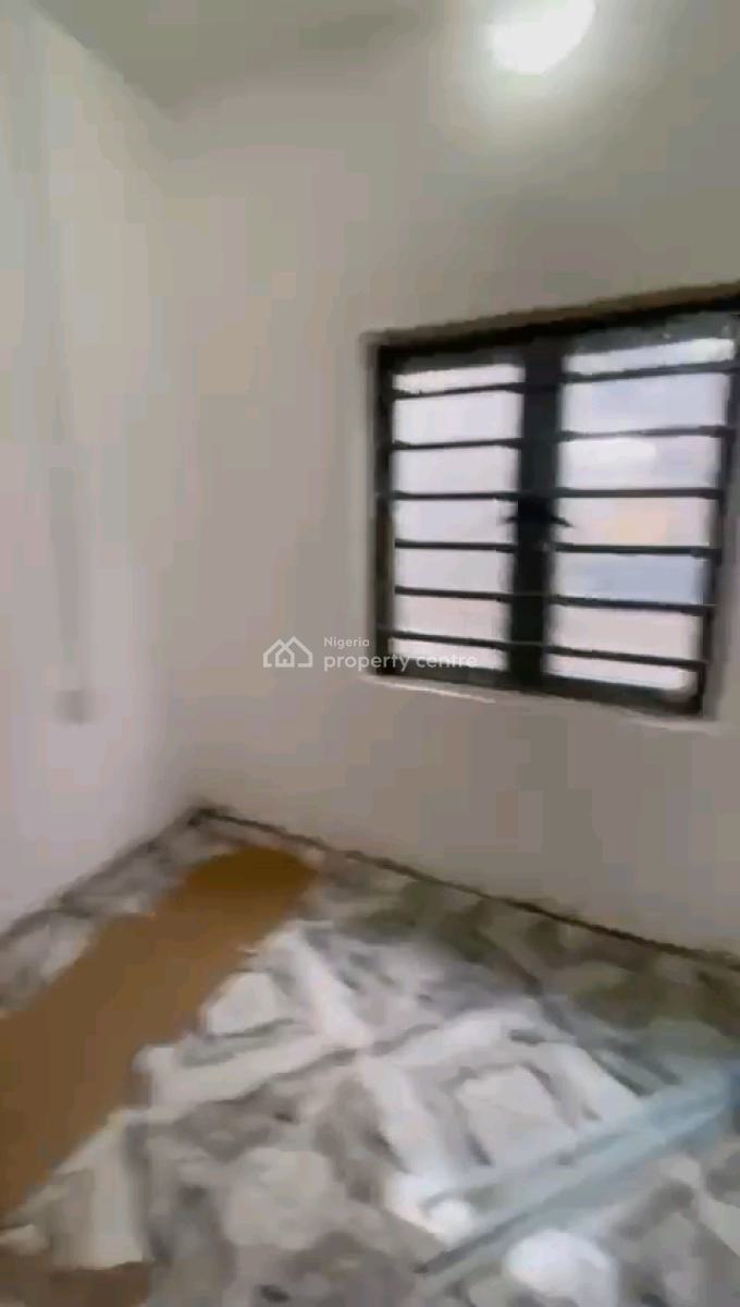 a Newly Renovated and Decent Miniflat, Groundfloor, Off Market Street, Shomolu, Lagos, Mini Flat (room and Parlour) for Rent