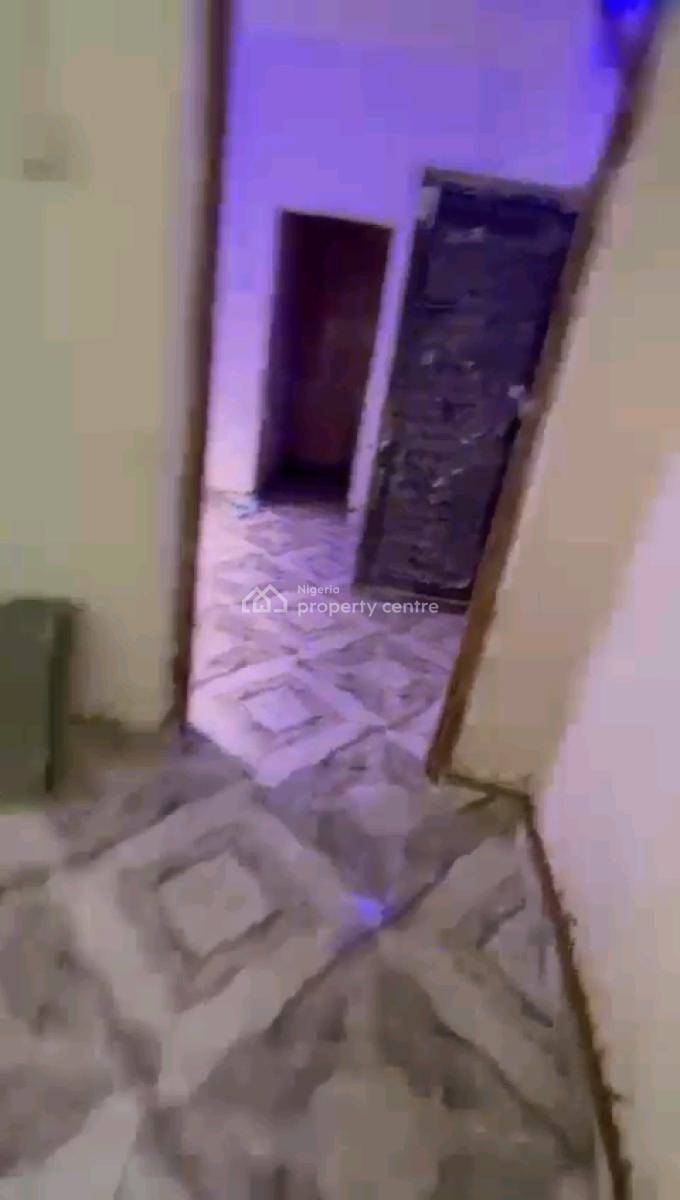 a Newly Renovated and Decent Miniflat, Groundfloor, Off Market Street, Shomolu, Lagos, Mini Flat (room and Parlour) for Rent