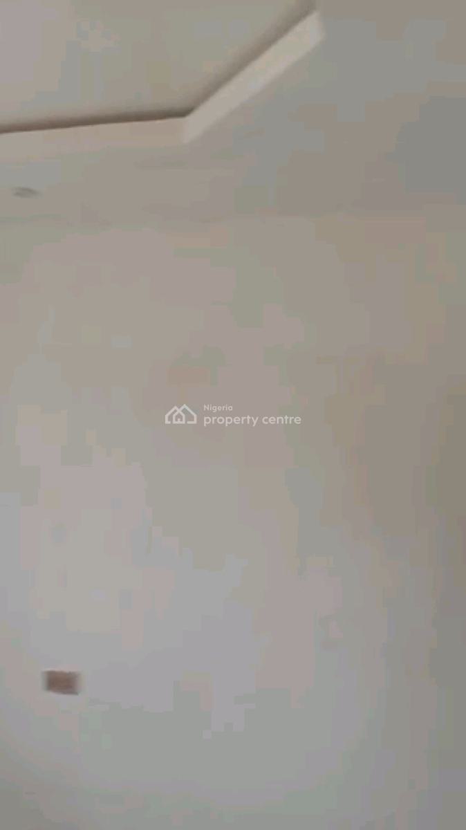 a Very Nice and Clean Mini Flat Upstairs, Balogun Street, Shomolu, Lagos, Mini Flat (room and Parlour) for Rent