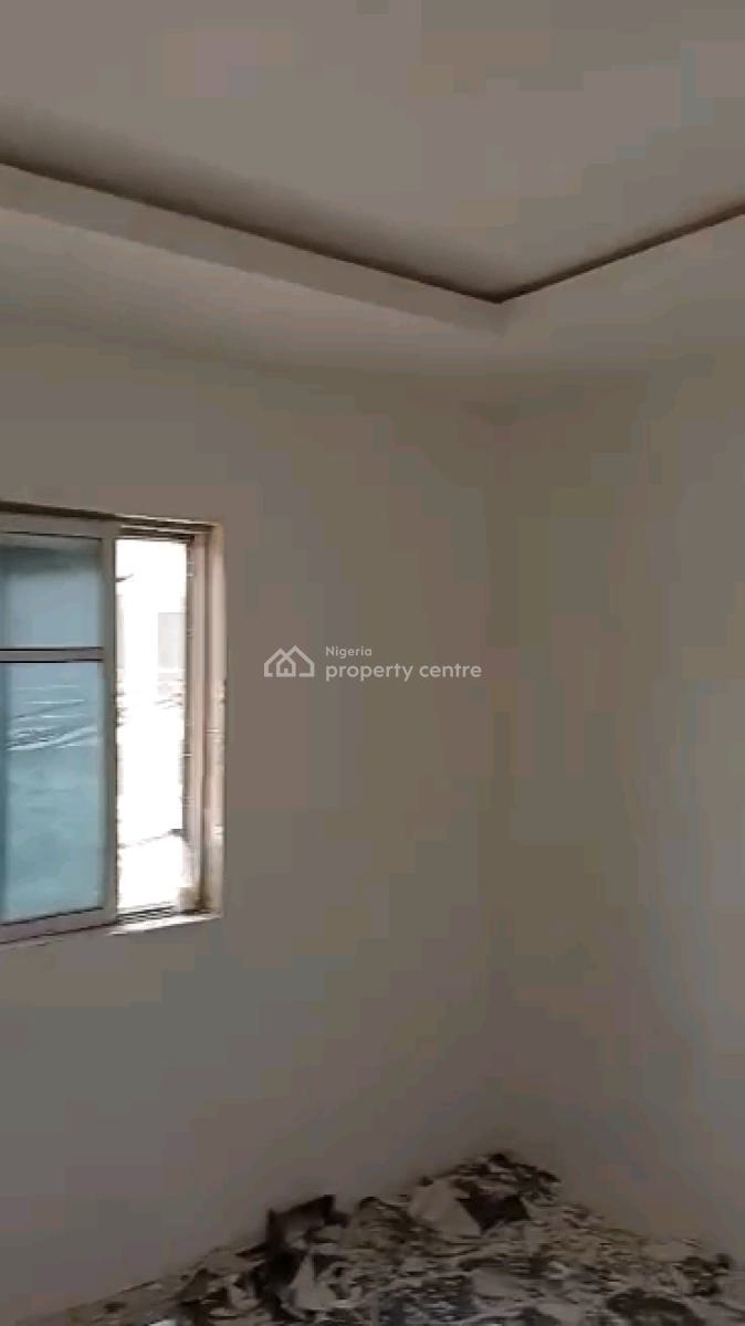 a Very Nice and Clean Mini Flat Upstairs, Balogun Street, Shomolu, Lagos, Mini Flat (room and Parlour) for Rent