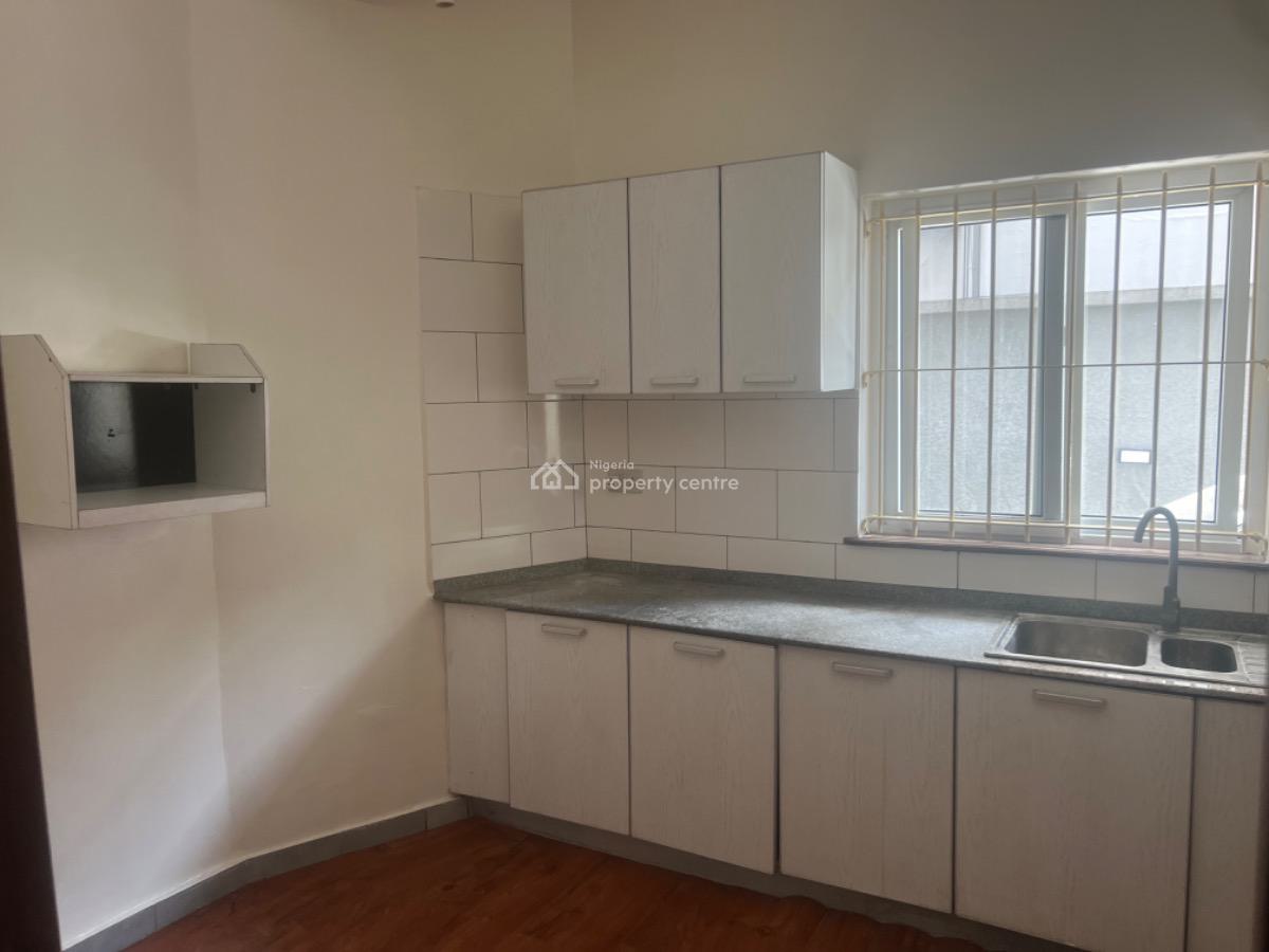 Standard 2 Bedroom Apartment, Victoria Island (vi), Lagos, Flat / Apartment for Rent