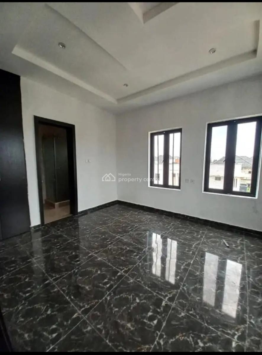 a Spacious Room in a Shared Apartment, Aptech Estate, Sangotedo, Ajah, Lagos, Self Contain (single Rooms) for Rent