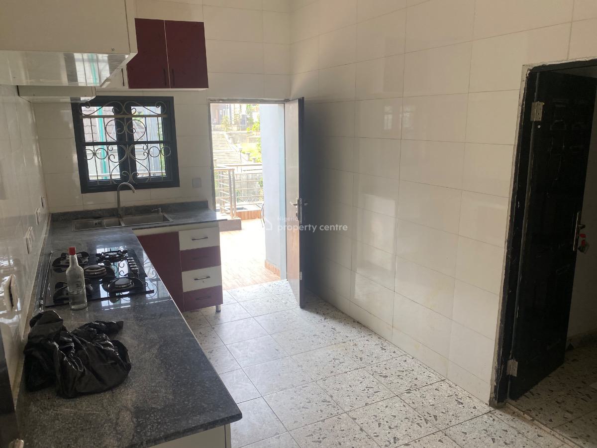 3 Bedroom Duplex with Bq, Naf Valley Estate, Asokoro District, Abuja, Terraced Duplex for Rent