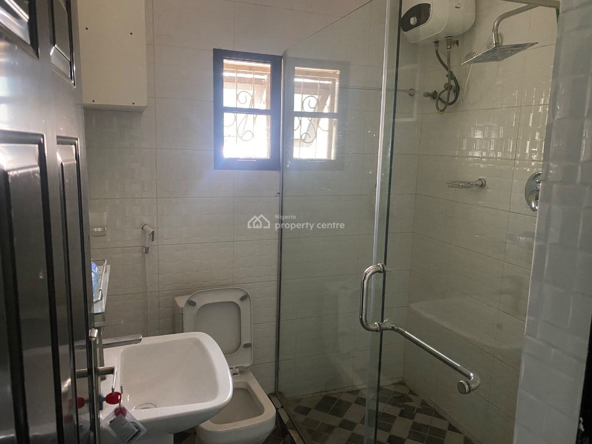 3 Bedroom Duplex with Bq, Naf Valley Estate, Asokoro District, Abuja, Terraced Duplex for Rent