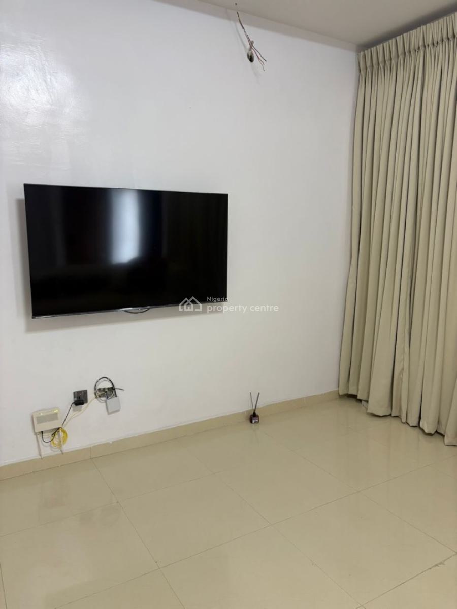 Mini Flat, Orchid Road, Lekki Phase 2, Lekki, Lagos, Mini Flat (room and Parlour) Short Let