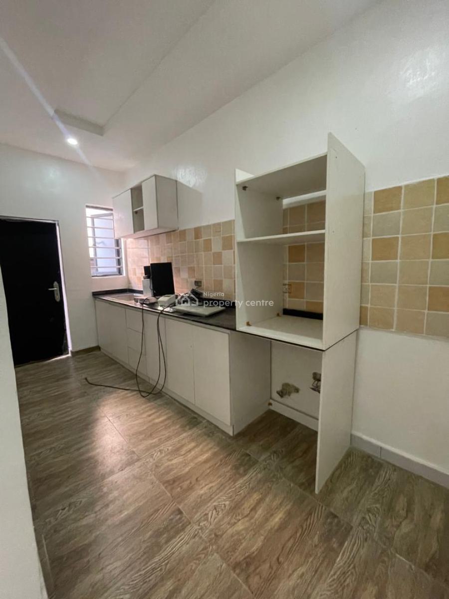 Beautifully Built 2 Bedroom Apartment, Igbo Efon, Lekki, Lagos, Flat / Apartment for Sale