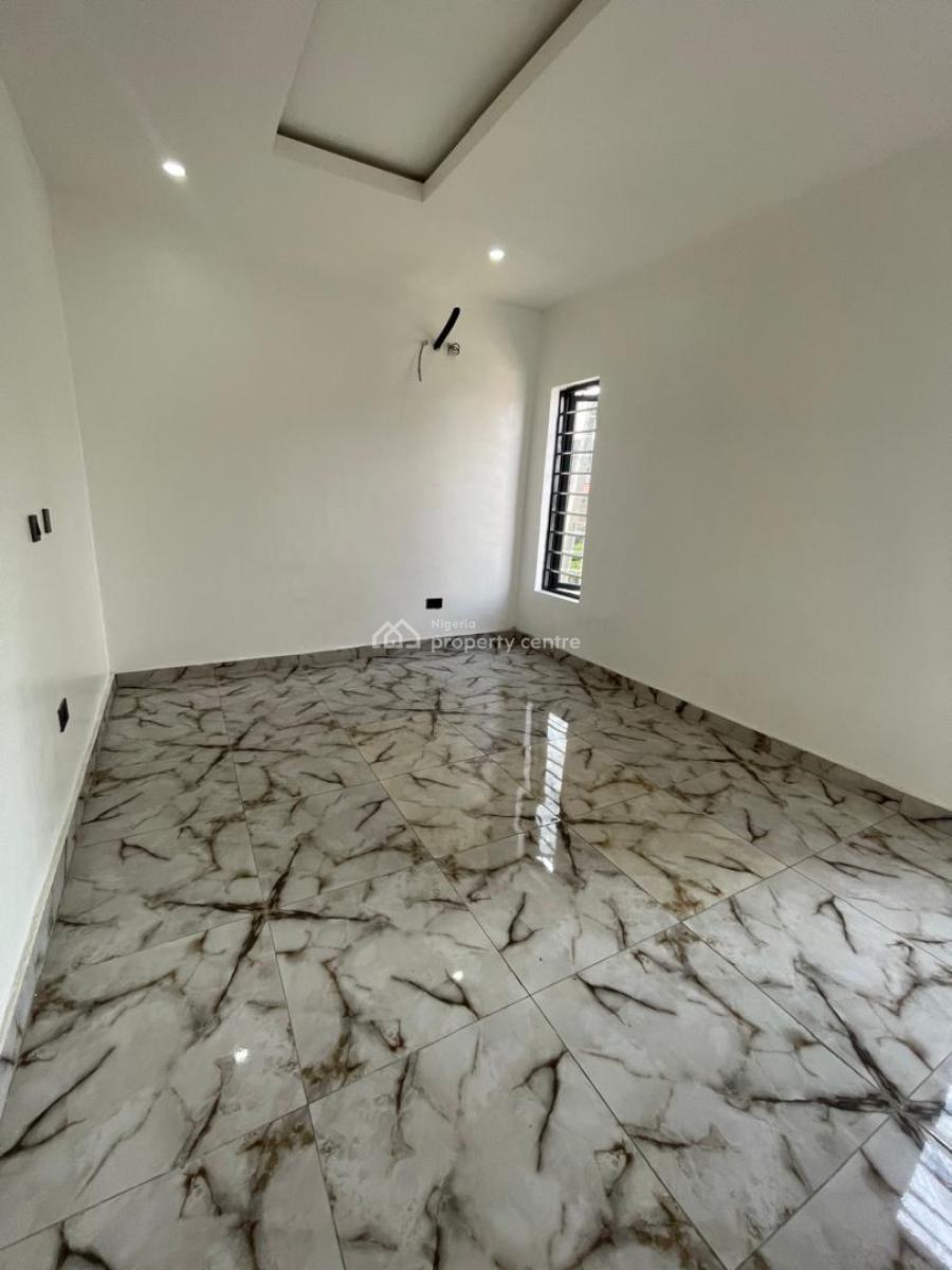 Beautifully Built 2 Bedroom Apartment, Igbo Efon, Lekki, Lagos, Flat / Apartment for Sale