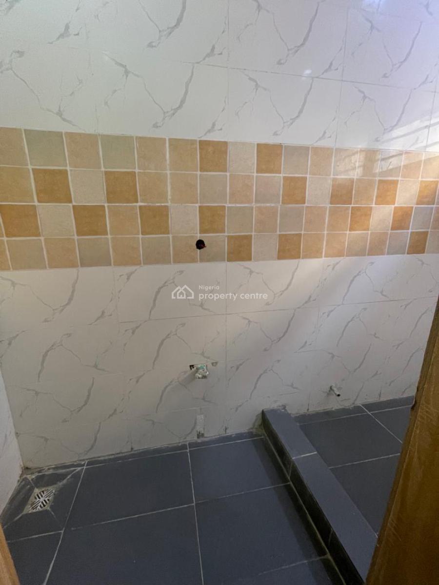 Beautifully Built 2 Bedroom Apartment, Igbo Efon, Lekki, Lagos, Flat / Apartment for Sale