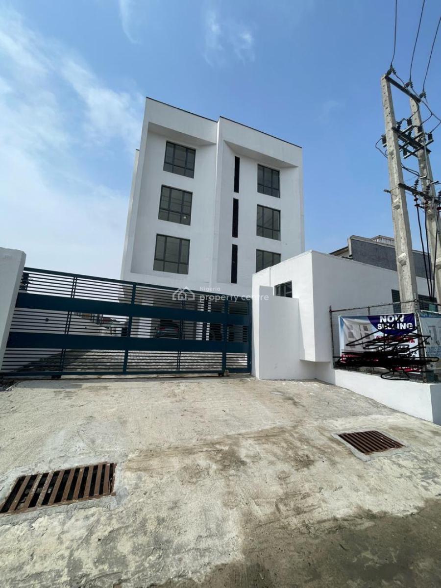 Beautifully Built 2 Bedroom Apartment, Agungi, Lekki, Lagos, Flat / Apartment for Sale