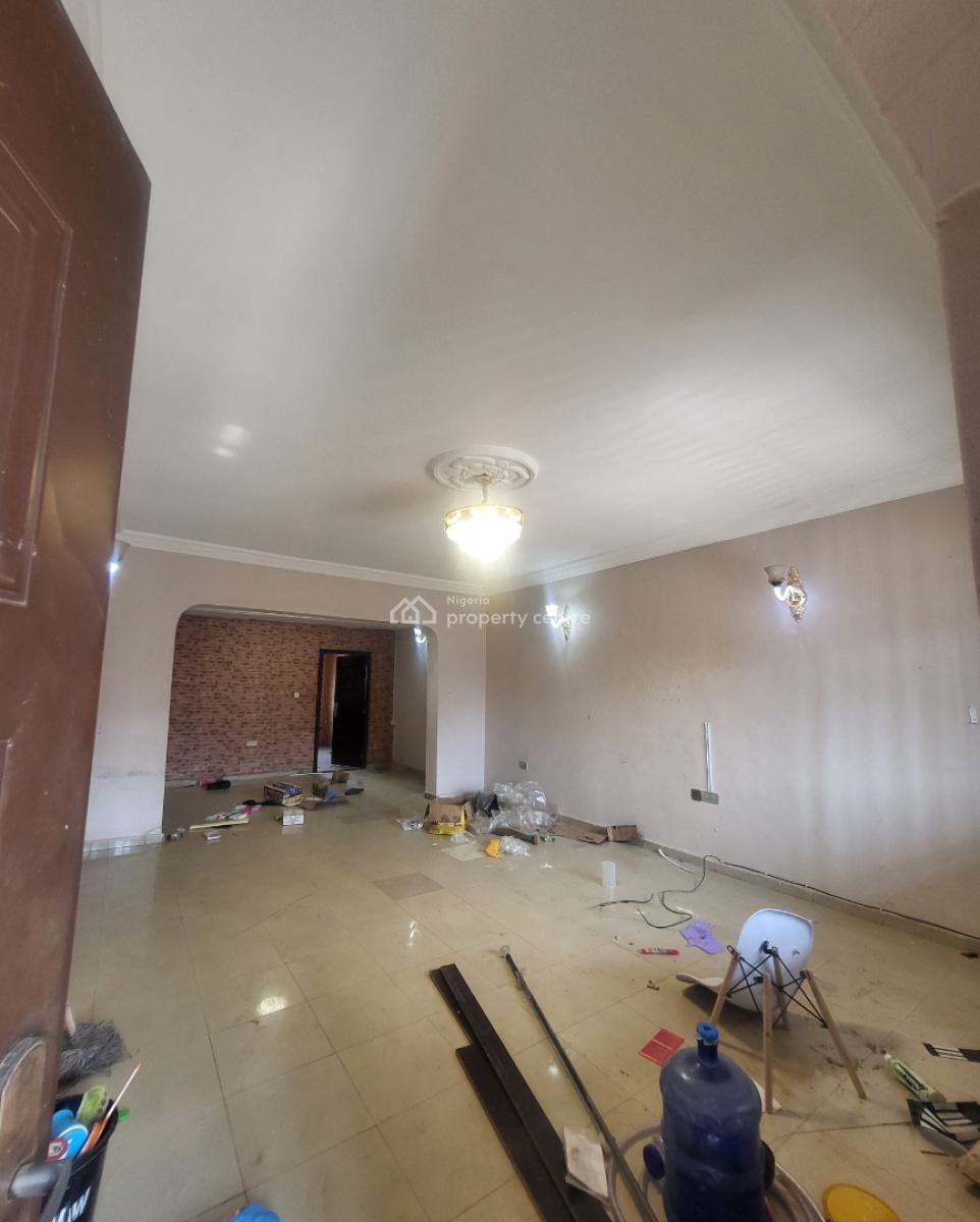 Luxurious Massive 3 Bedroom Flat, Near Old Secteriat, Area 1, Garki, Abuja, Flat / Apartment for Rent