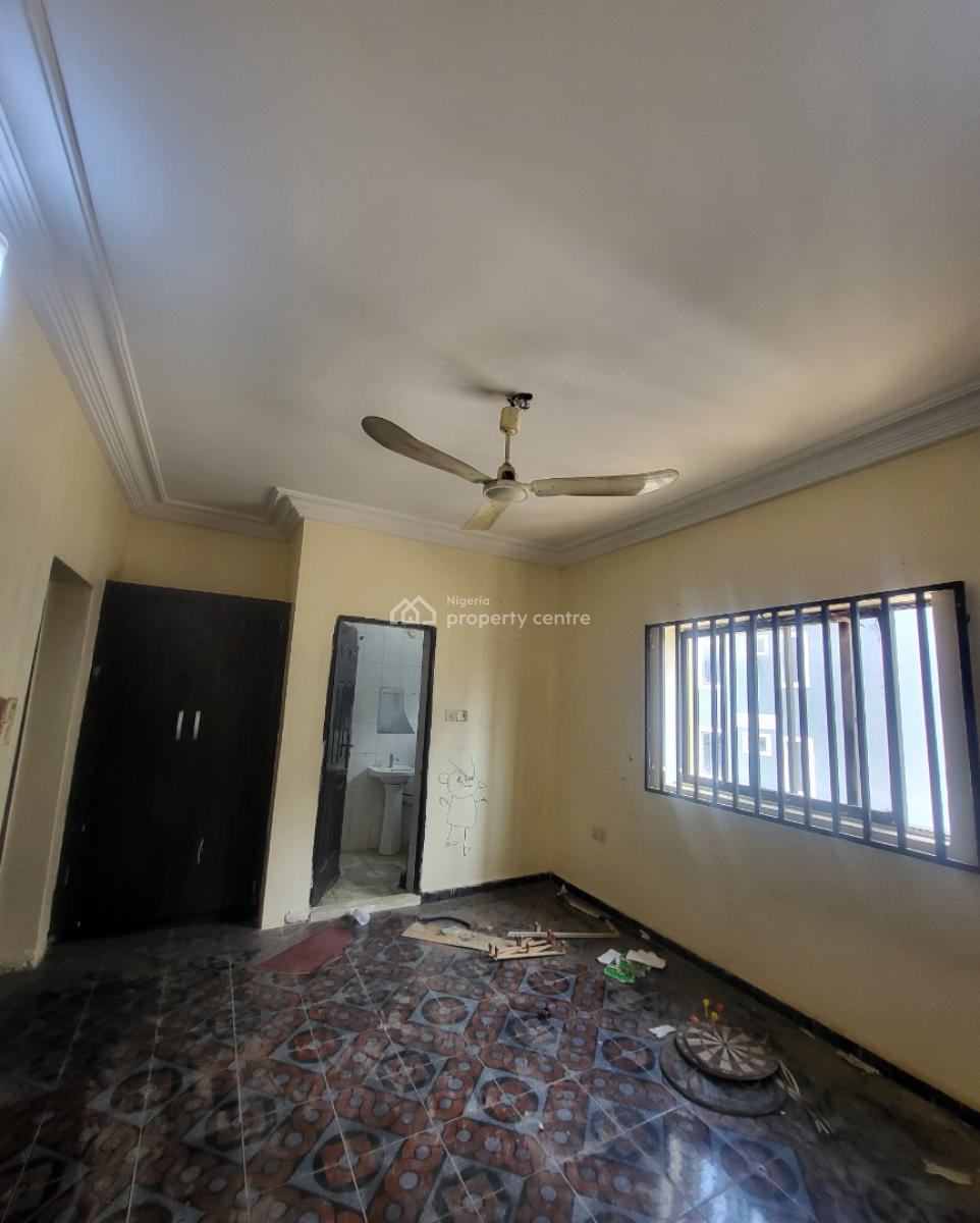 Luxurious Massive 3 Bedroom Flat, Near Old Secteriat, Area 1, Garki, Abuja, Flat / Apartment for Rent
