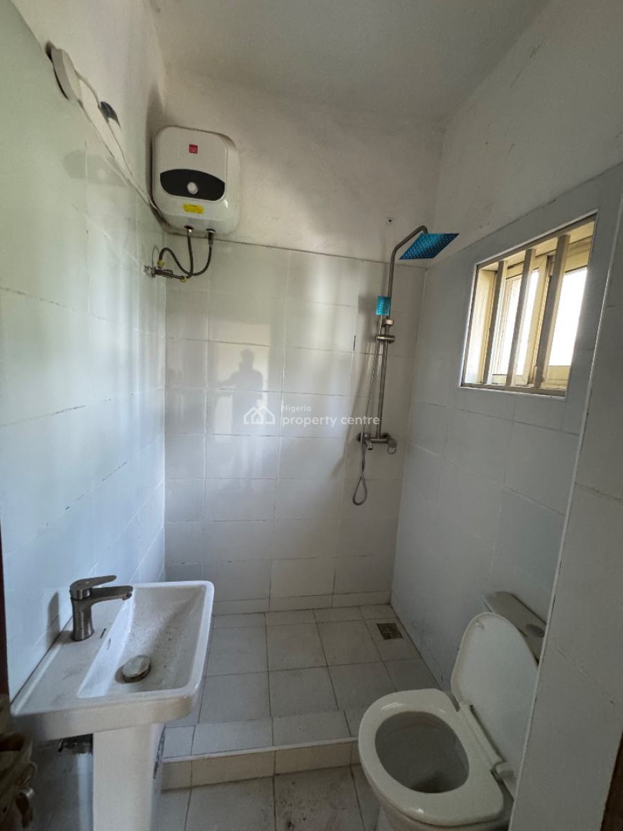 Self Contain + Mini Parlour, Dominos Pizza, Agungi, Lekki, Lagos, Self Contain (single Rooms) for Rent