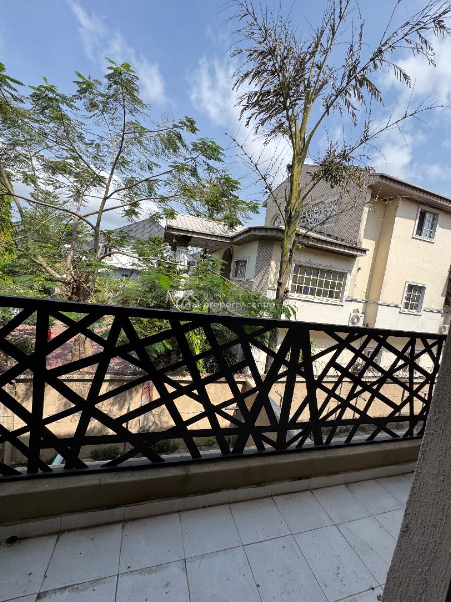 Self Contain + Mini Parlour, Dominos Pizza, Agungi, Lekki, Lagos, Self Contain (single Rooms) for Rent