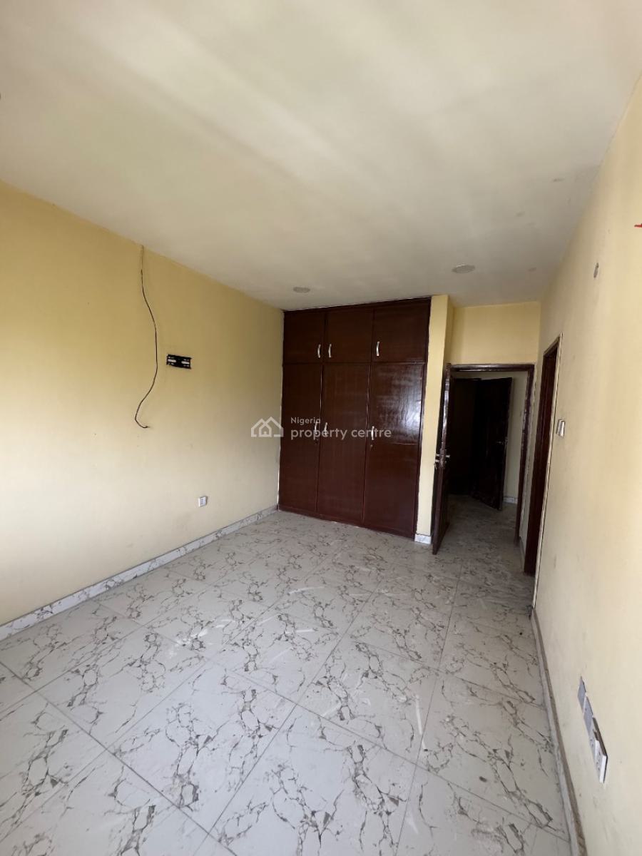 Self Contain, By Dominos, Agungi, Lekki, Lagos, Self Contain (single Rooms) for Rent