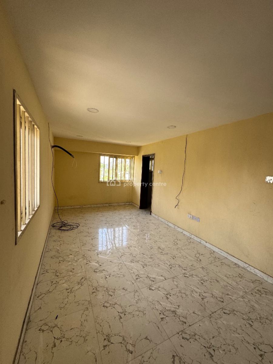 Self Contain, By Dominos, Agungi, Lekki, Lagos, Self Contain (single Rooms) for Rent