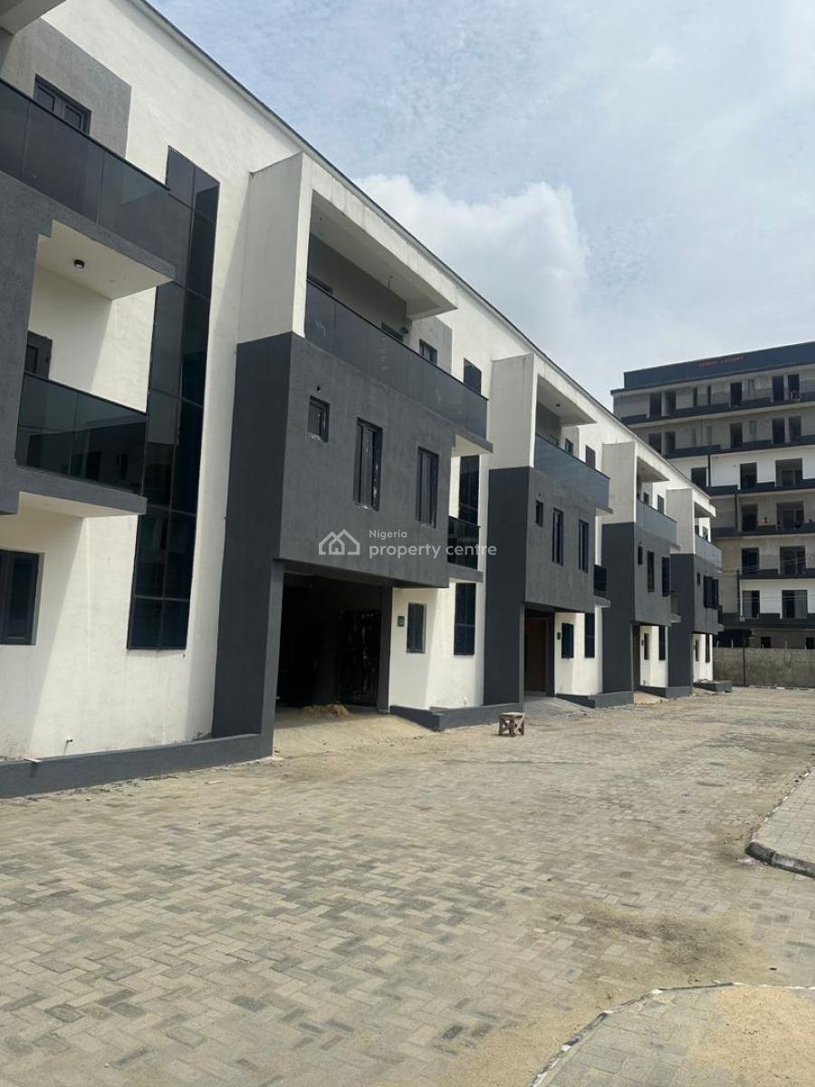 Well Built Lovely 4bedroom Terrace Duplex in a Prime Location, Lekki Phase 1, Lekki, Lagos, Terraced Duplex for Sale