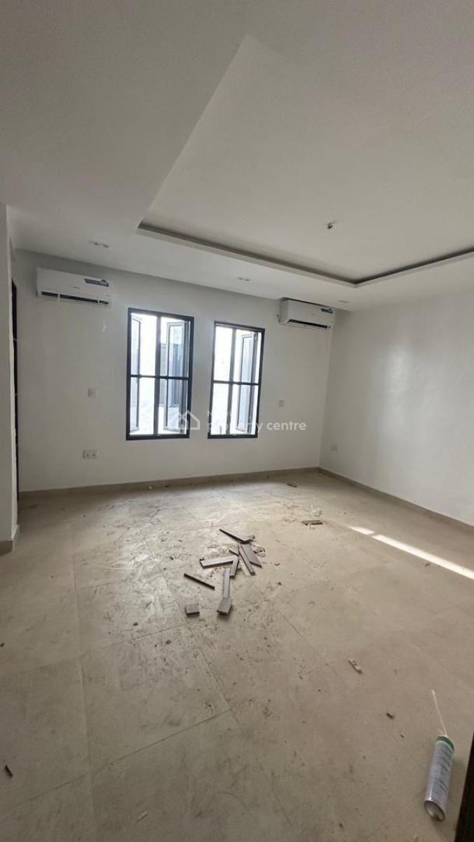 Well Built Lovely 4bedroom Terrace Duplex in a Prime Location, Lekki Phase 1, Lekki, Lagos, Terraced Duplex for Sale