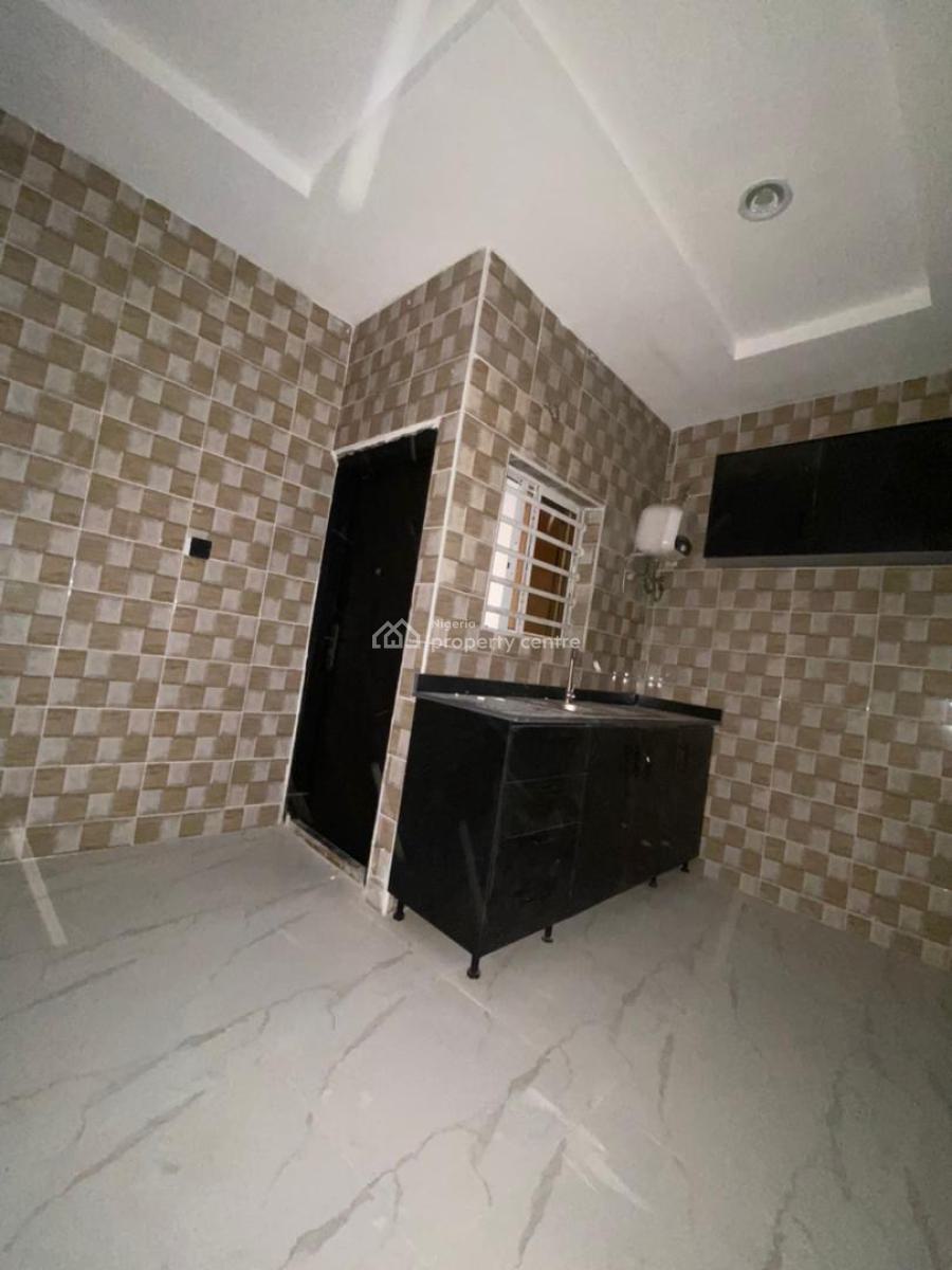 Brand New 3 Bedroom Apartment, Good Crest Estate After Blenco Supermarket Sangotedo, Ajah, Lagos, Flat / Apartment for Rent
