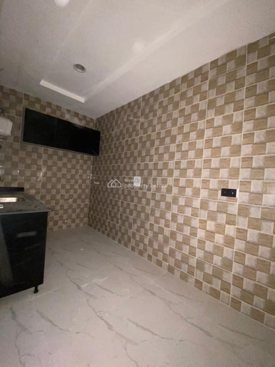 Brand New 3 Bedroom Apartment, Good Crest Estate After Blenco Supermarket Sangotedo, Ajah, Lagos, Flat / Apartment for Rent