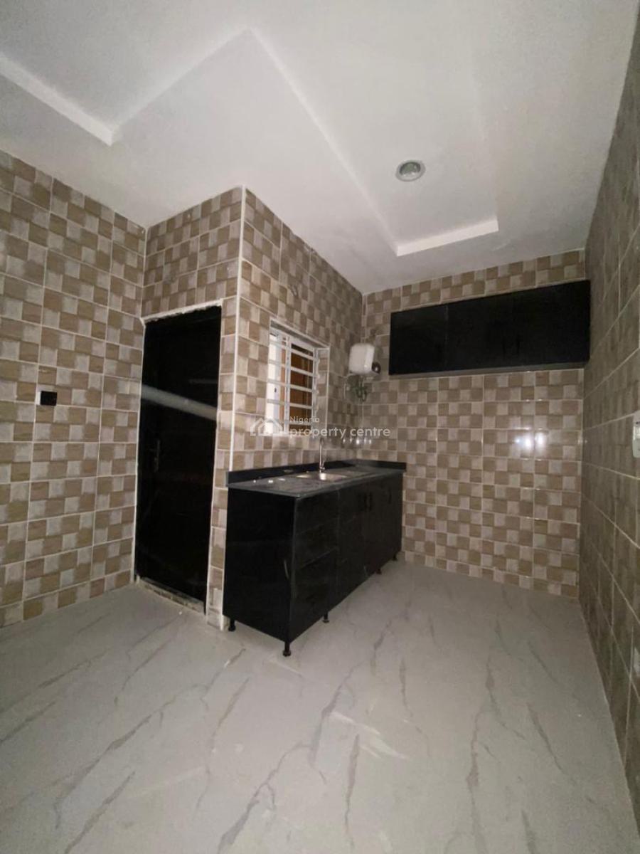 Brand New 3 Bedroom Apartment, Good Crest Estate After Blenco Supermarket Sangotedo, Ajah, Lagos, Flat / Apartment for Rent