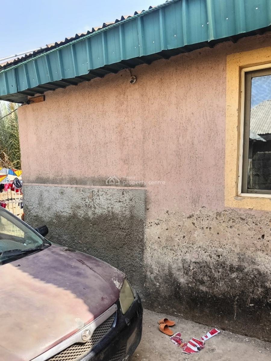 Standard 3 Bedroom Bungalow with a Self Contain Bq, Guidna, Opposite Nysc Junction, Off Kubwa Expressway, Kubwa, Abuja, Detached Bungalow for Sale