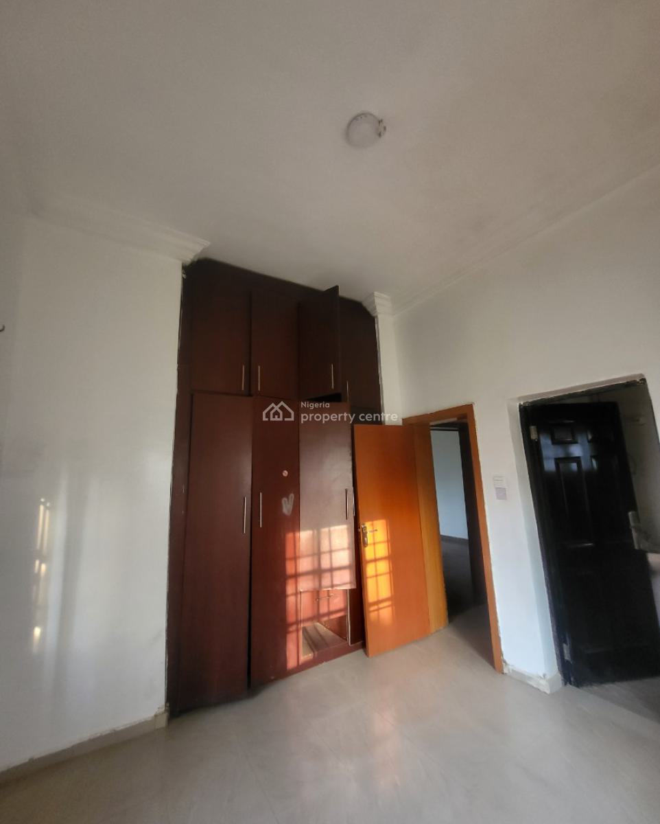 Luxurious Massive 1 Bedroom Flat, By American Int’l School, Durumi, Abuja, Flat / Apartment for Rent