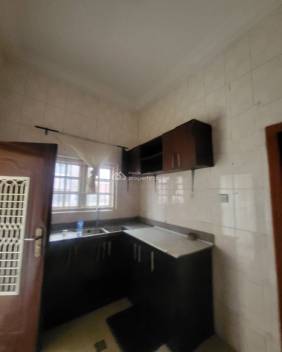 Luxurious Massive 1 Bedroom Flat, By American Int’l School, Durumi, Abuja, Flat / Apartment for Rent