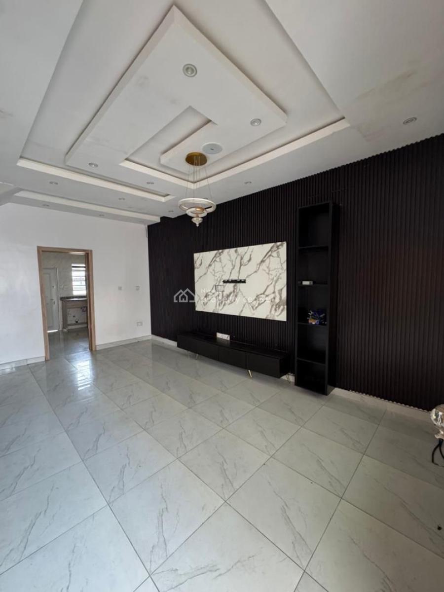 Well Built 2 Bedroom Terrace Duplex, Orchid Road, Lekki, Lagos, Terraced Duplex for Rent