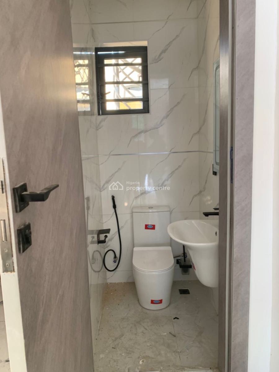 Newly Built 4 Bedrooms Self Compound Terraced Duplex, Lekki Phase 1, Lekki, Lagos, Terraced Duplex for Sale