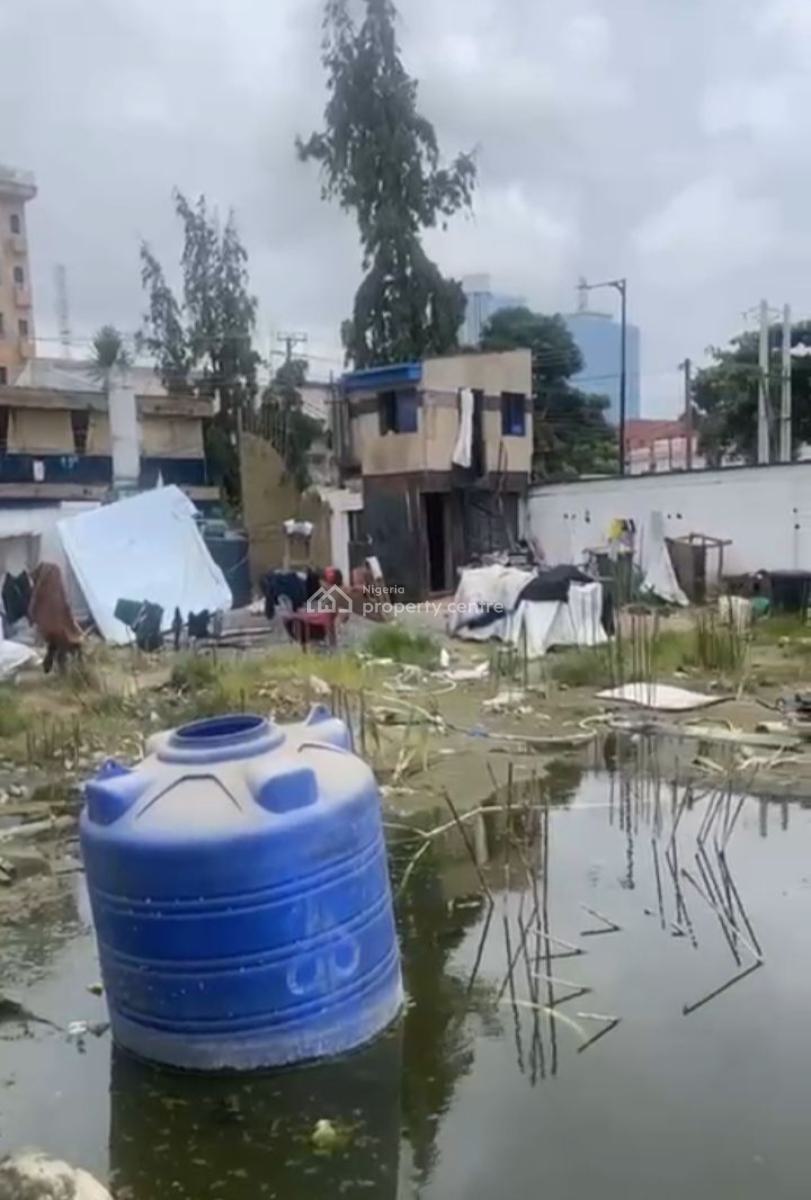 Cornerpiece Land Measuring 700sqm with Piling & Approval for 9 Floors, Akin Ogunlewe Street, Victoria Island (vi), Lagos, Mixed-use Land for Sale