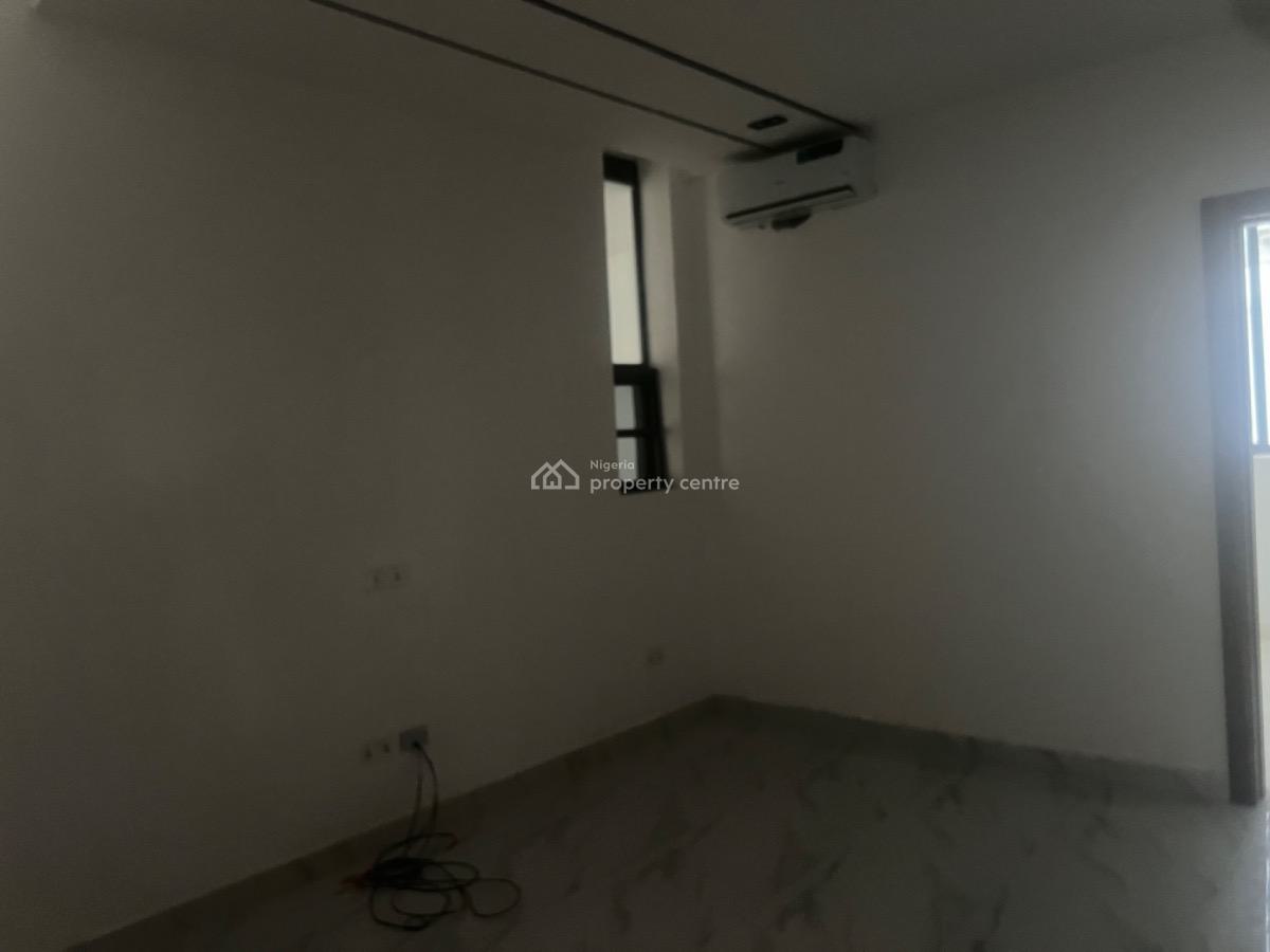 Newly Built 1 Bedroom Apartment with Swimming Pool, Elevator & Gym, Lekki Phase 1, Lekki, Lagos, Mini Flat (room and Parlour) for Sale