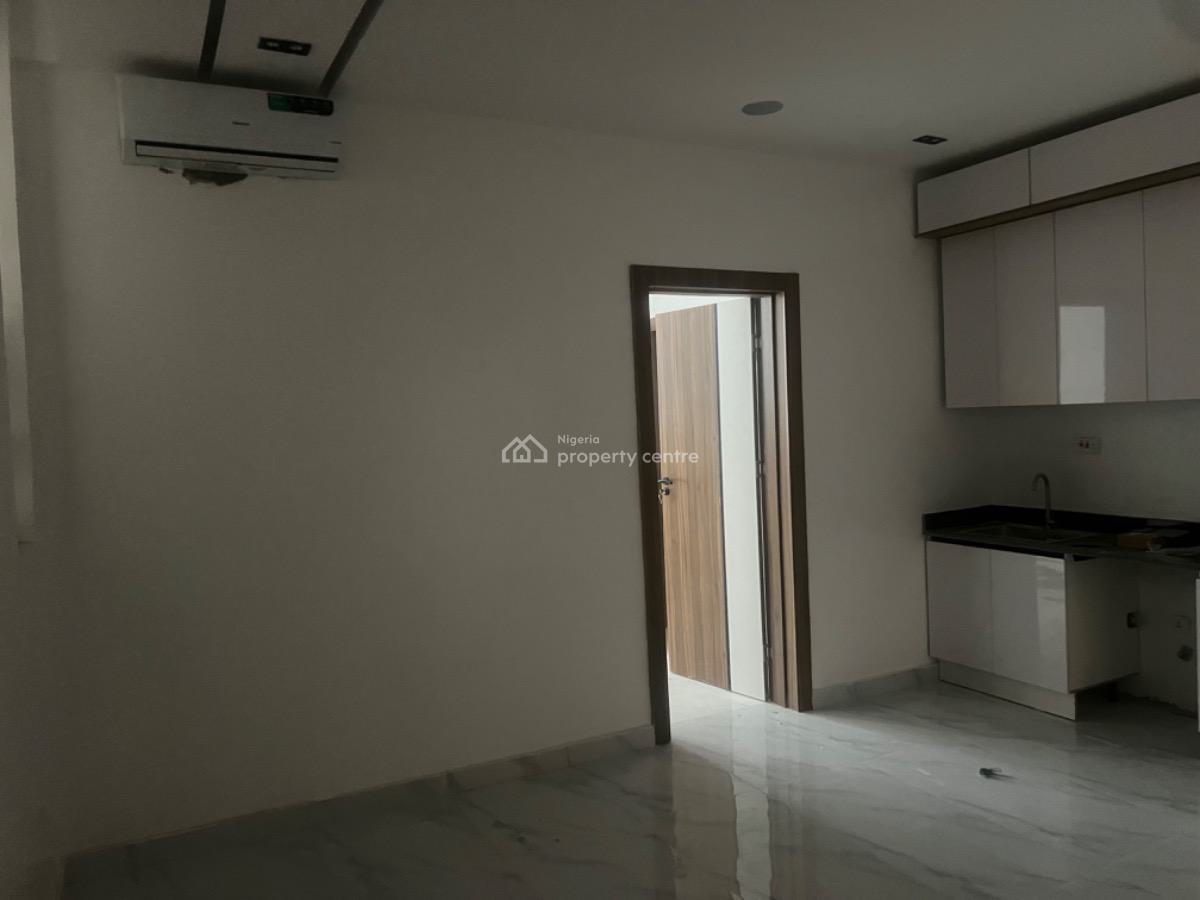 Newly Built 1 Bedroom Apartment with Swimming Pool, Elevator & Gym, Lekki Phase 1, Lekki, Lagos, Mini Flat (room and Parlour) for Sale