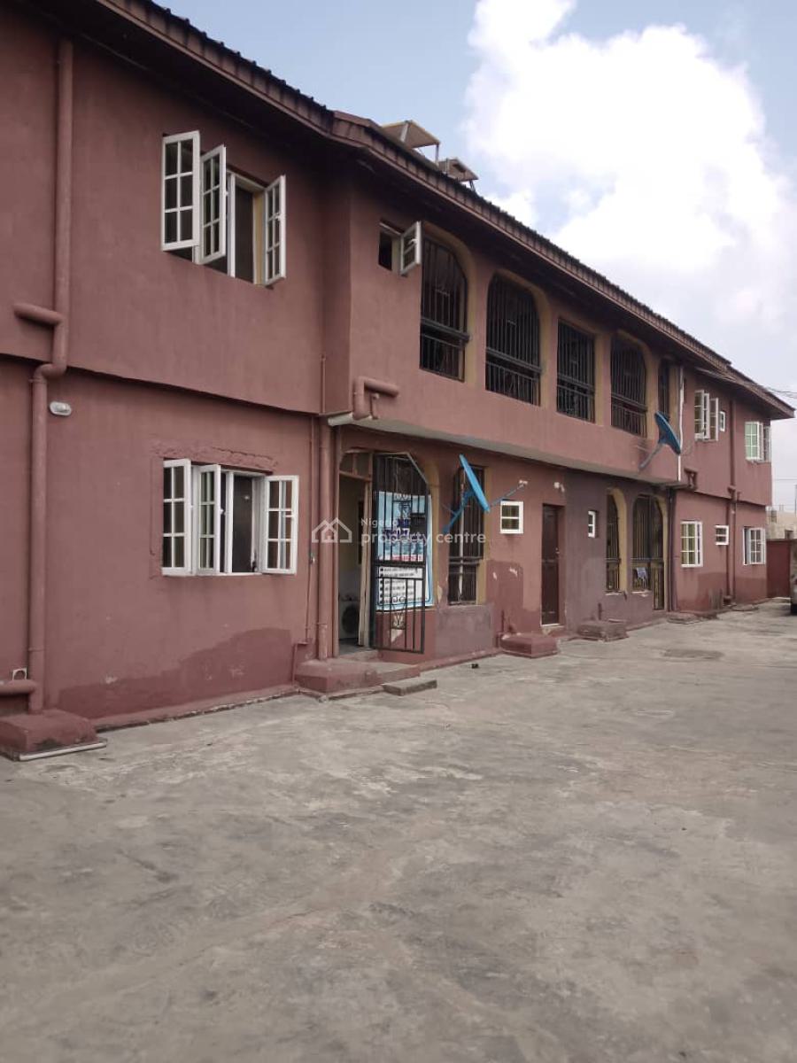 Luxurious 3 Bedroom Flat Upstair Close to Express, Onosa, Ibeju Lekki, Lagos, Flat / Apartment for Rent