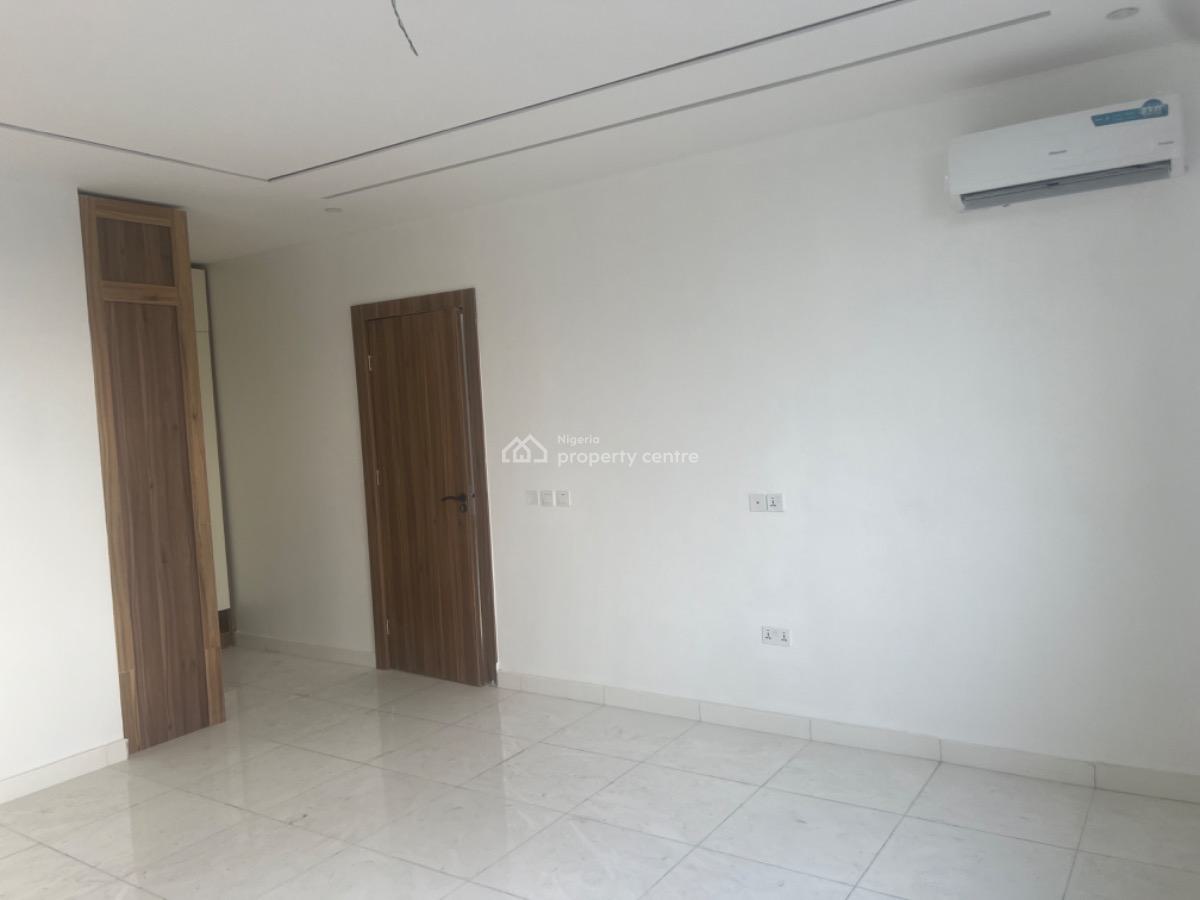 Contemporary 2 Bedroom Apartment with Elevator , Pool & Gym ️, Lekki Phase 1, Lekki, Lagos, Flat / Apartment for Sale