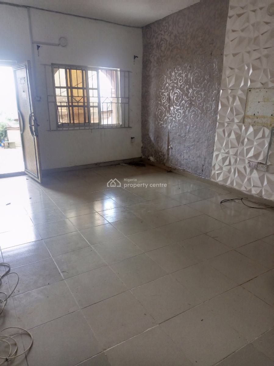 2 Bedroom Flat, Obawole, Ifako-ijaiye, Lagos, House for Rent