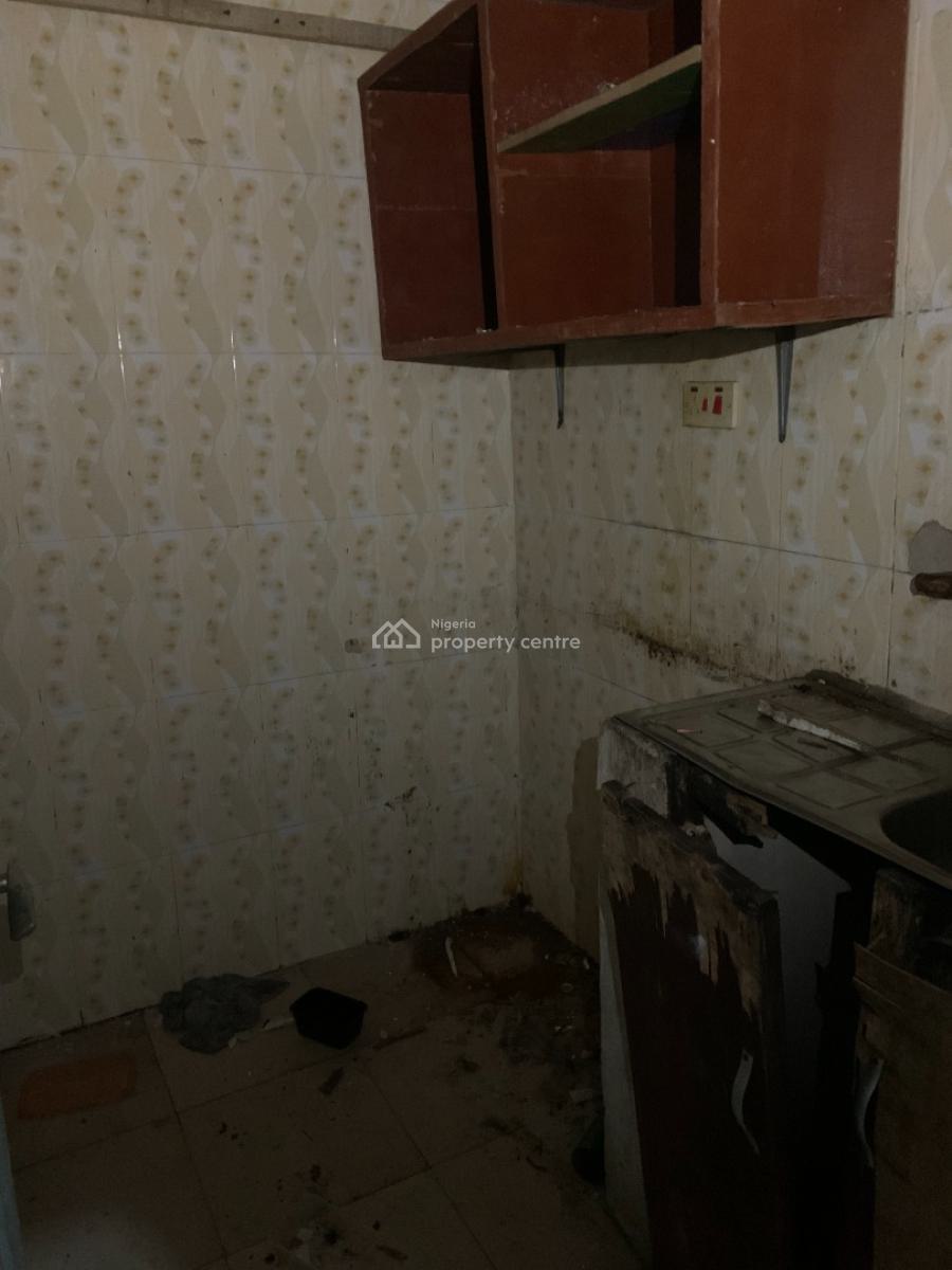 Mini Flat Upstairs, Abijo Gra, Ajah, Lagos, Mini Flat (room and Parlour) for Rent
