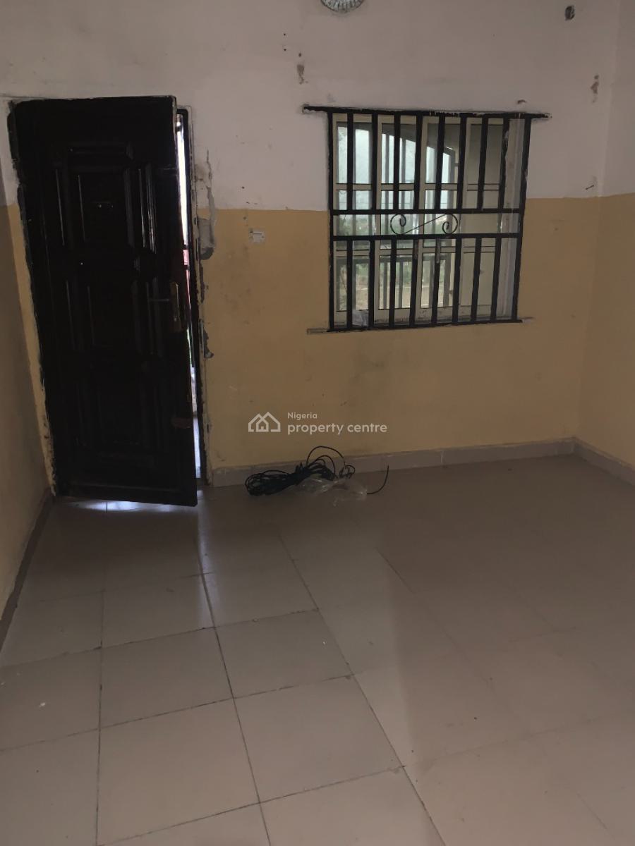 Mini Flat Upstairs, Abijo Gra, Ajah, Lagos, Mini Flat (room and Parlour) for Rent