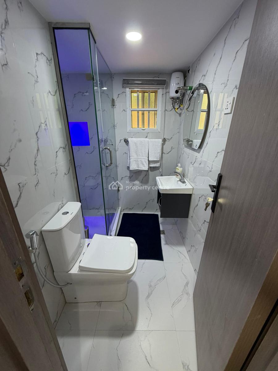 Luxe 1 Bedroom Mini Flat with 2 Toilets, Ladoke, Ikeja Gra, Ikeja, Lagos, Mini Flat (room and Parlour) Short Let