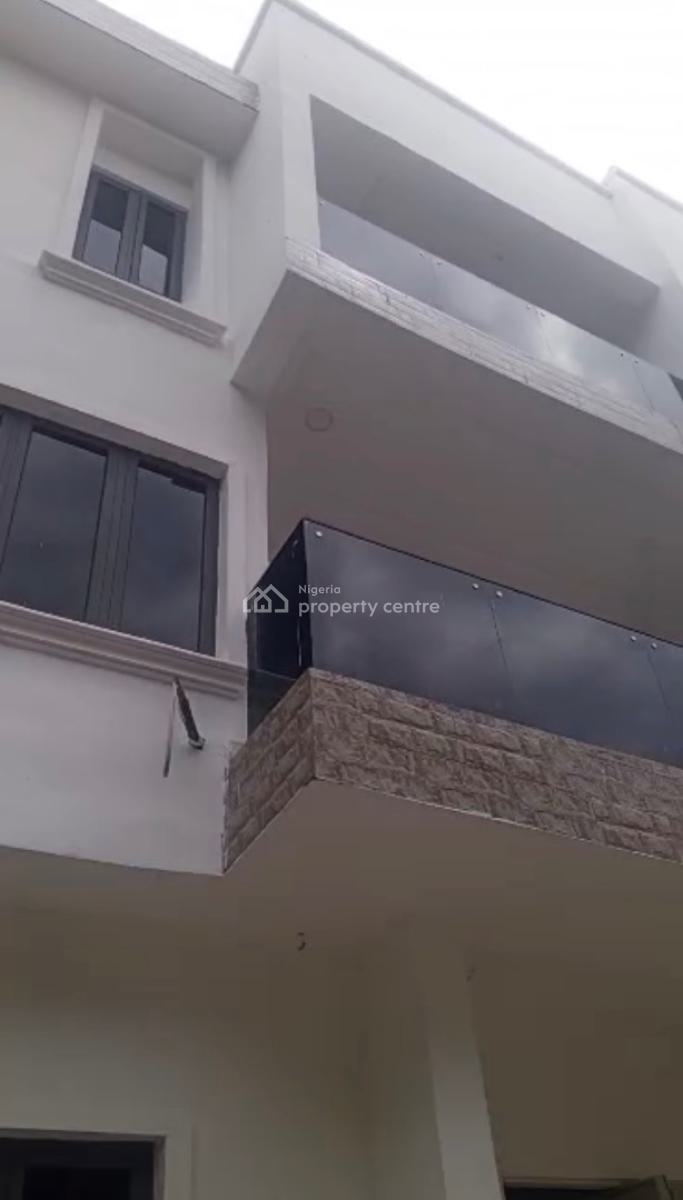 This Modern Five-bedroom, Fully Detached Residence, Guzape District, Abuja, Detached Duplex for Sale