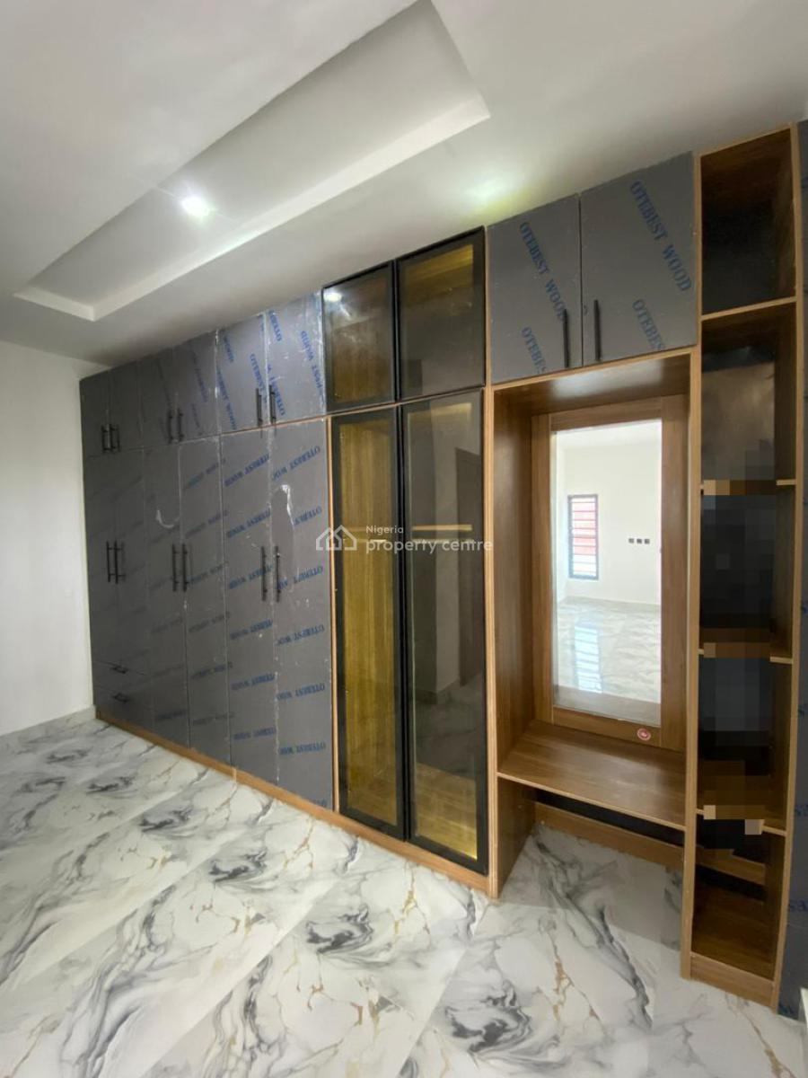 Lovely 4 Bedroom Duplex with a Bq, Lekki Phase 1, Lekki, Lagos, House for Sale