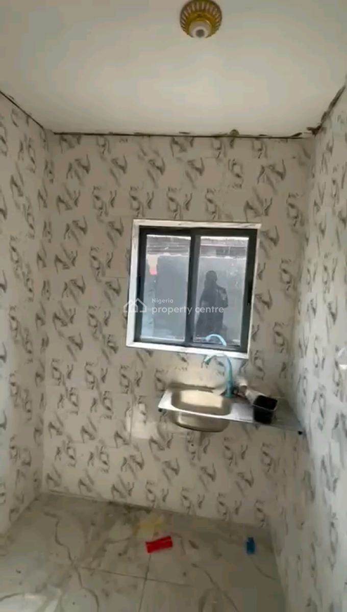 Newly Built and Massive Mini Flat, Ground Floor, Off Market Street, Shomolu, Lagos, Mini Flat (room and Parlour) for Rent