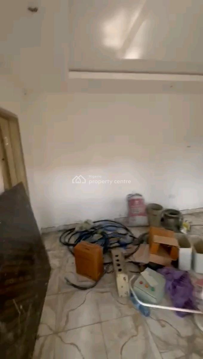 Newly Built and Massive Mini Flat, Ground Floor, Off Market Street, Shomolu, Lagos, Mini Flat (room and Parlour) for Rent