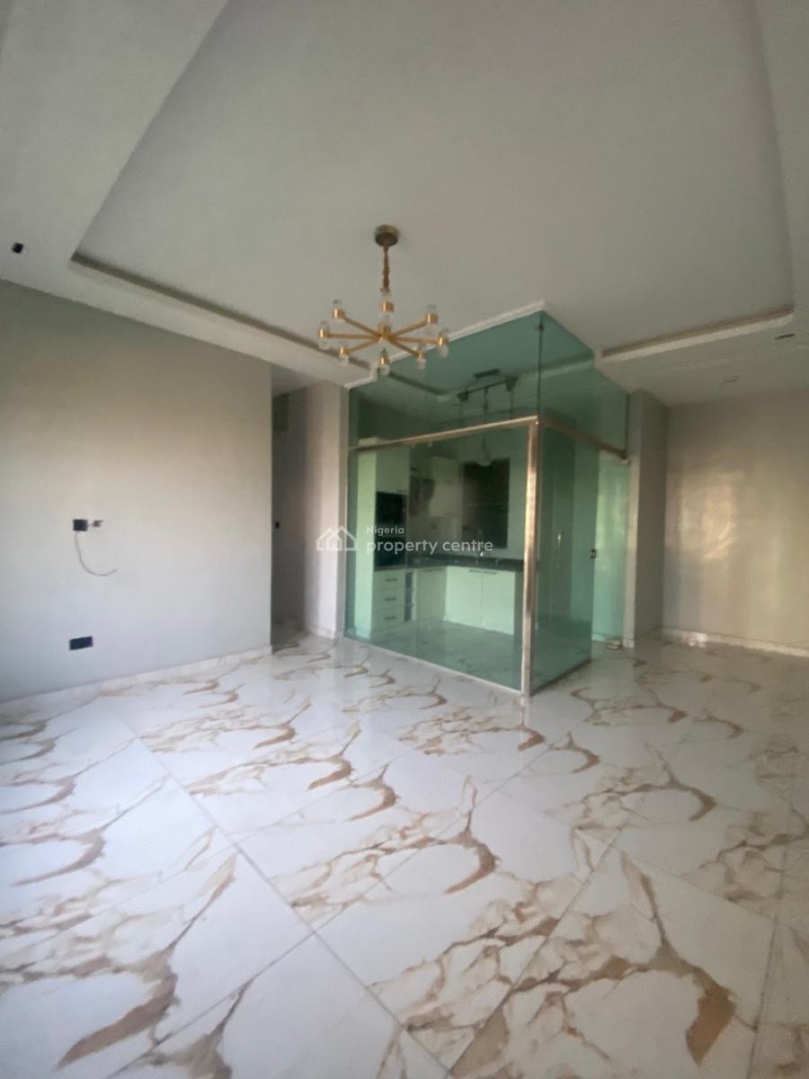 Newly Built 2 Bedroom Apartment, Lekki Phase 1, Lekki, Lagos, Flat / Apartment for Rent