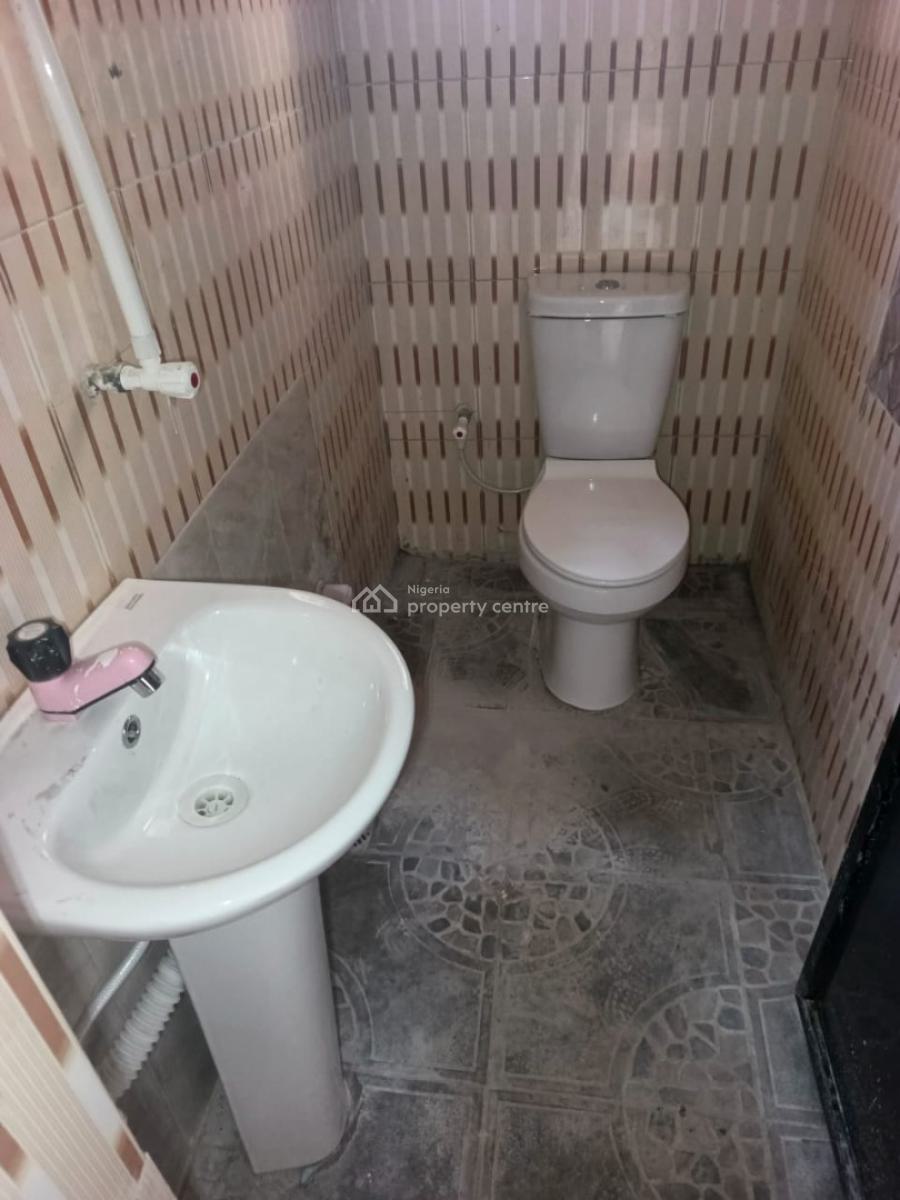 Wwll Maintained 2 Bedroom Flat with Wardrobe and Cabinet, Aboru Agbele, Iyana Ipaja, Ipaja, Lagos, Flat / Apartment for Rent