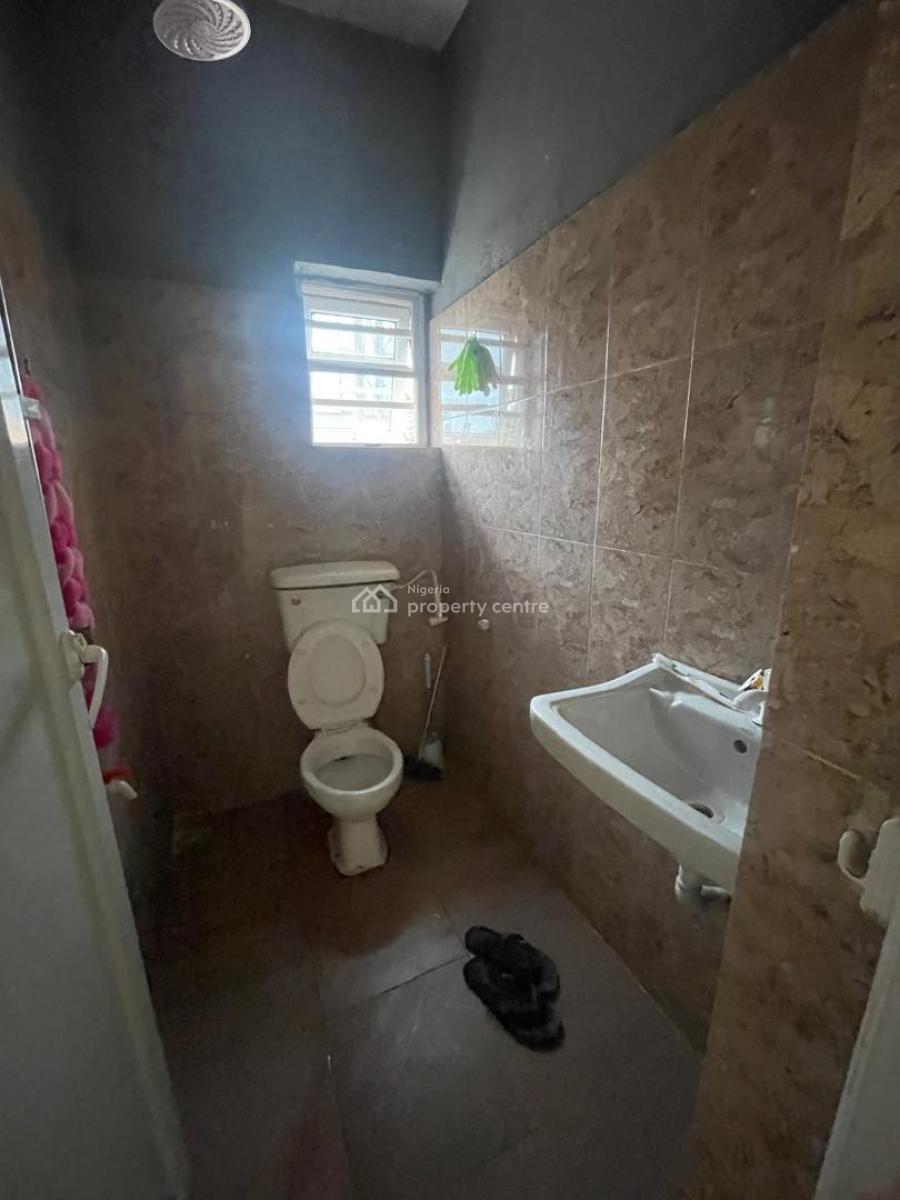 Lovely Miniflat at Olowora, Olowora, Olowora, Magodo, Lagos, Mini Flat (room and Parlour) for Rent
